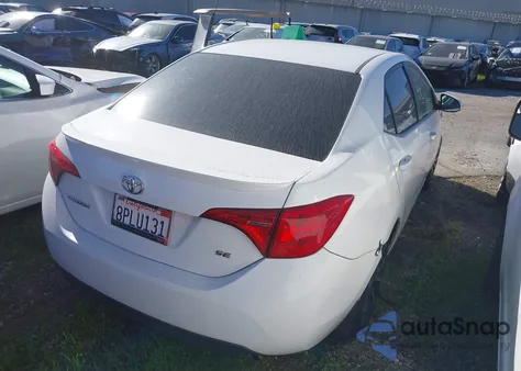 2017 Toyota Corolla Se z USA, uszkodzony, nr VIN 5YFBURHE5HP609460